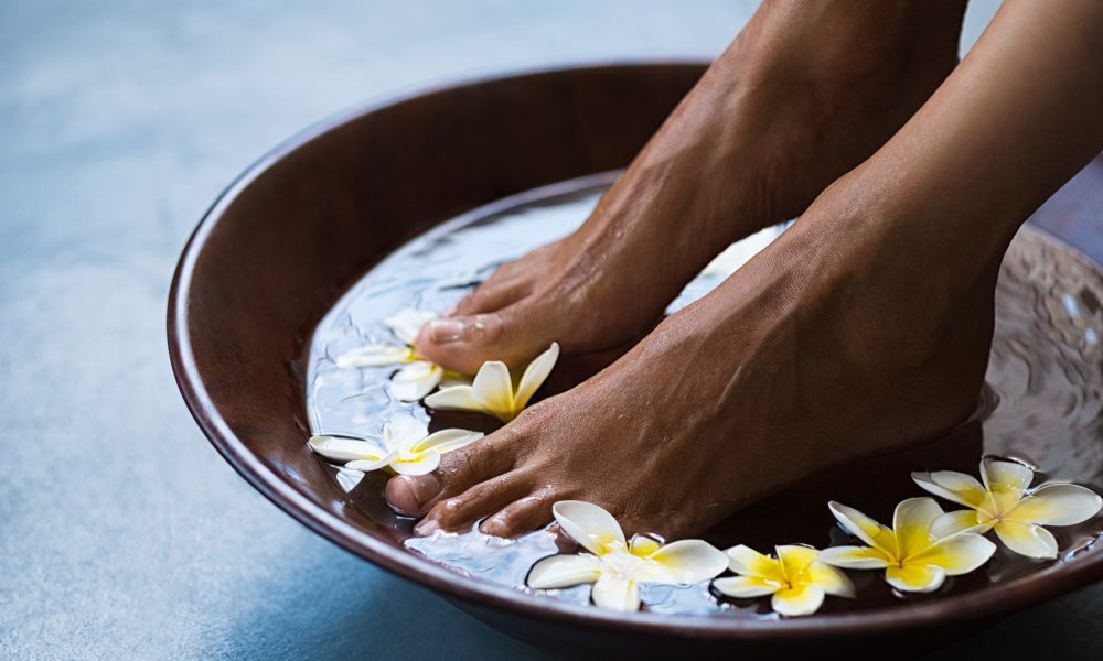 Ultimate guide to a relaxing pedicure – Step-by-step instructions