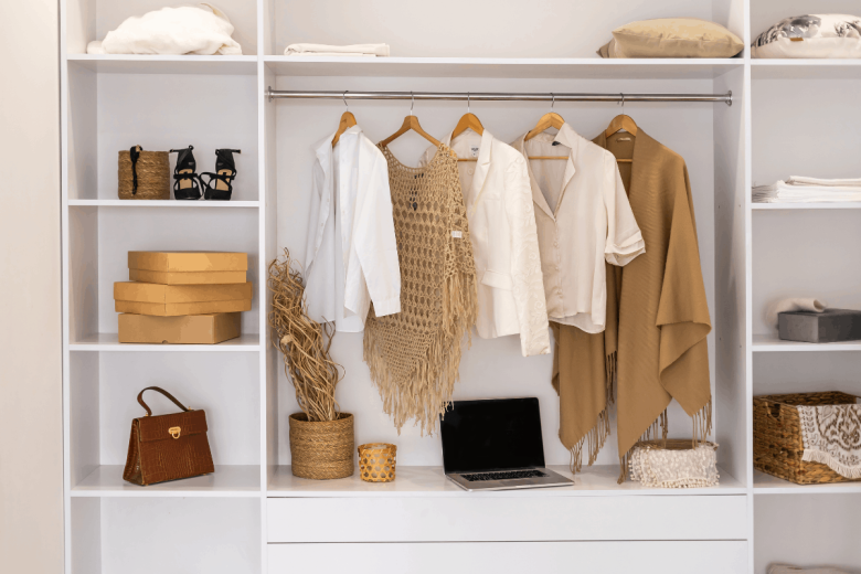 Tips on how to achieve a minimalist wardrobe